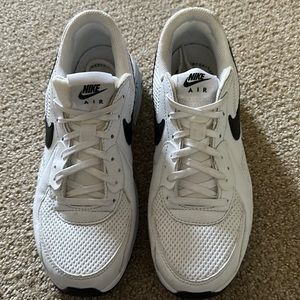 Nike air max excee